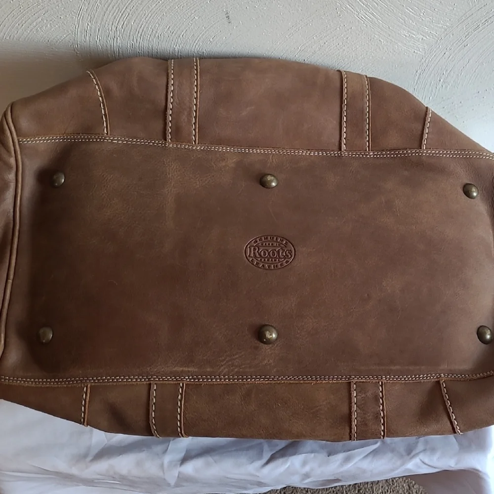 Roots Tan Leather Small Baniff Bag Tribe